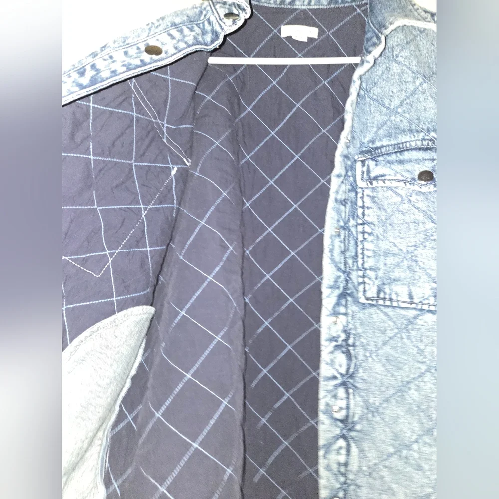 NWT Good American Quilted Relaxed Fit Denim Shacket - Picture 5 of 8